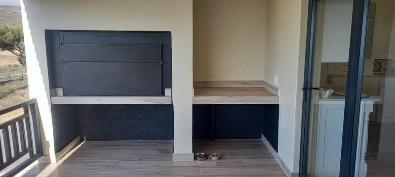 3 Bedroom Property for Sale in Sandy Point Western Cape